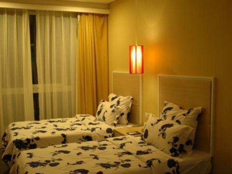 Super 8 Wenzhou Xingrong Hotel ภายนอก รูปภาพ