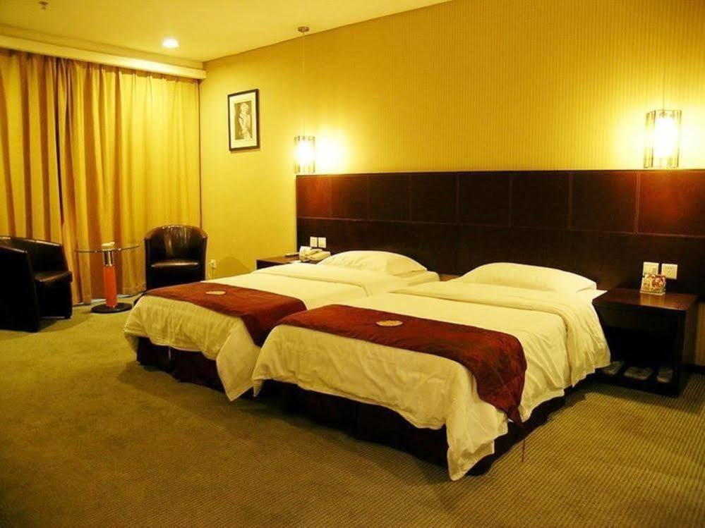 Super 8 Wenzhou Xingrong Hotel ภายนอก รูปภาพ